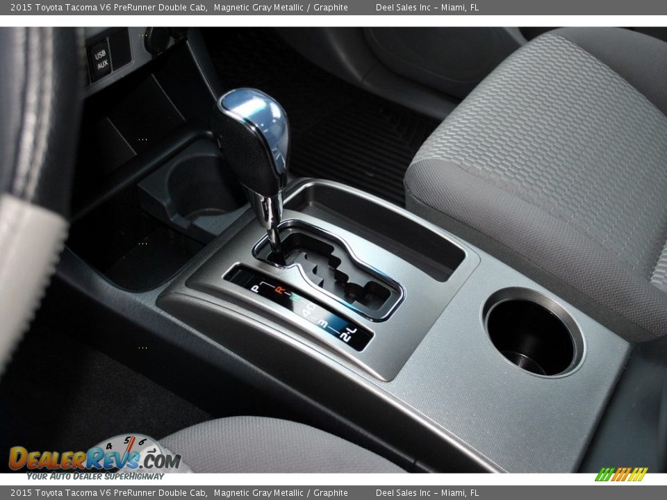 2015 Toyota Tacoma V6 PreRunner Double Cab Magnetic Gray Metallic / Graphite Photo #15