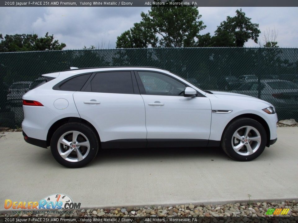 Yulong White Metallic 2018 Jaguar F-PACE 25t AWD Premium Photo #2