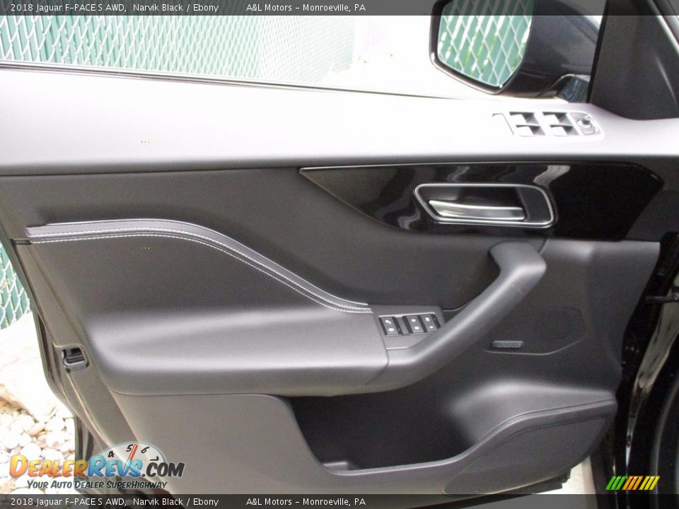 2018 Jaguar F-PACE S AWD Narvik Black / Ebony Photo #11