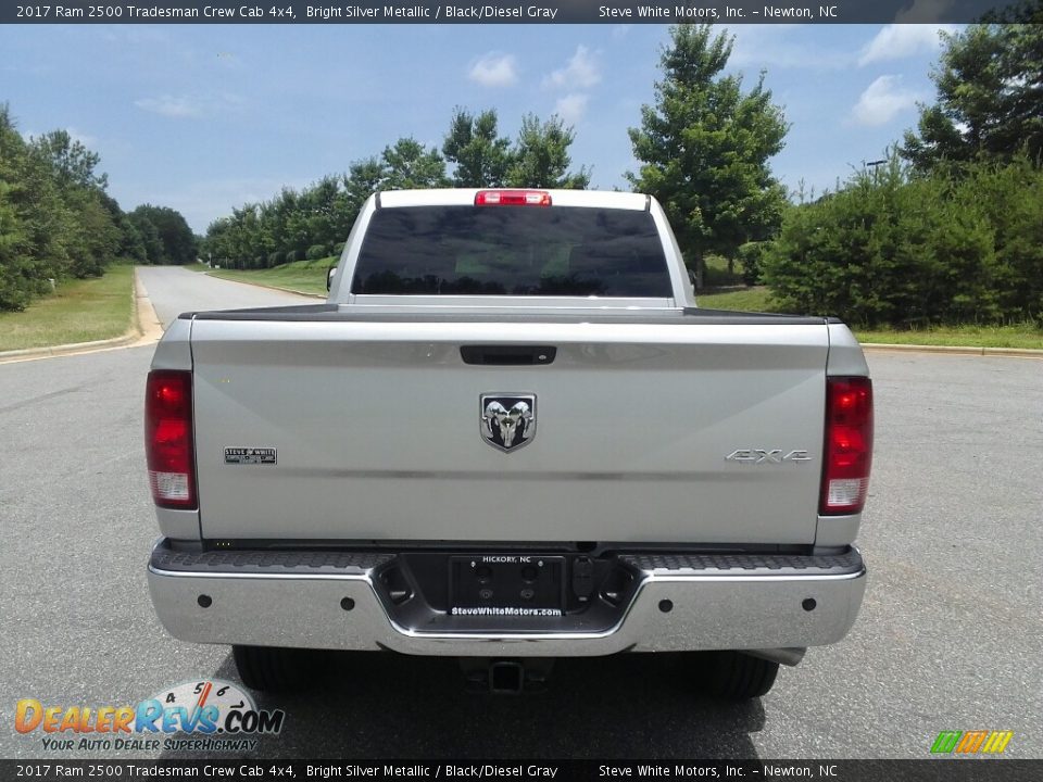 2017 Ram 2500 Tradesman Crew Cab 4x4 Bright Silver Metallic / Black/Diesel Gray Photo #7