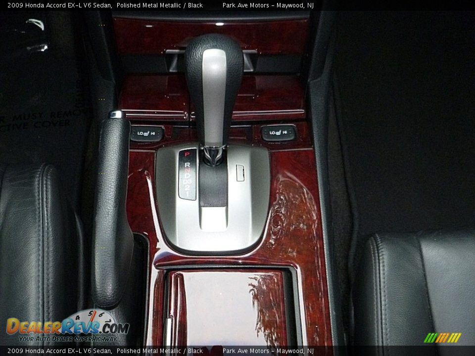 2009 Honda Accord EX-L V6 Sedan Polished Metal Metallic / Black Photo #28