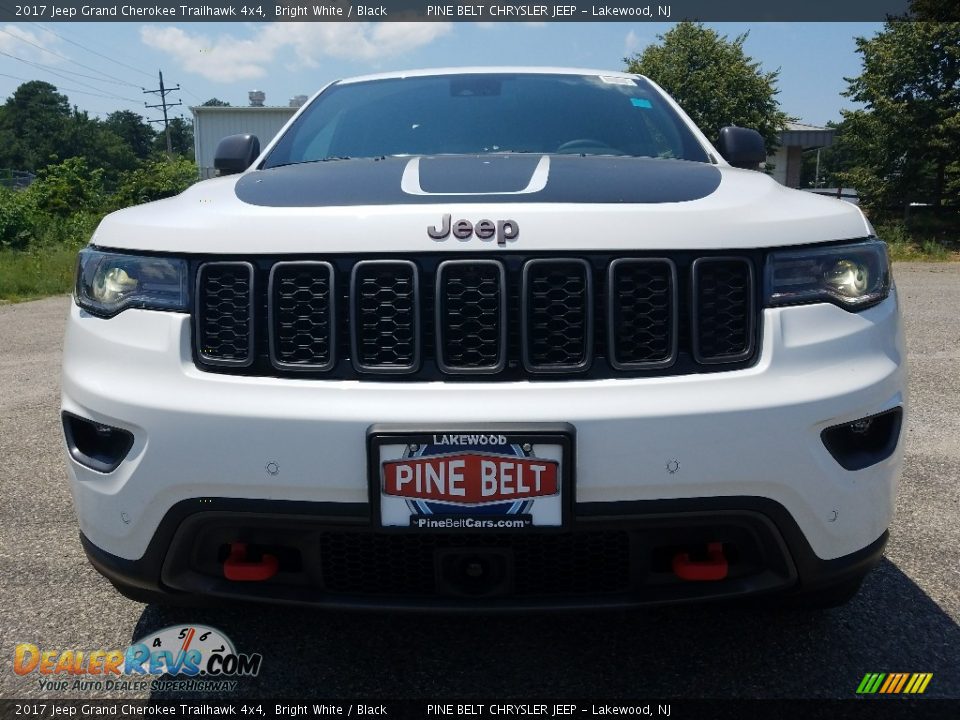2017 Jeep Grand Cherokee Trailhawk 4x4 Bright White / Black Photo #2