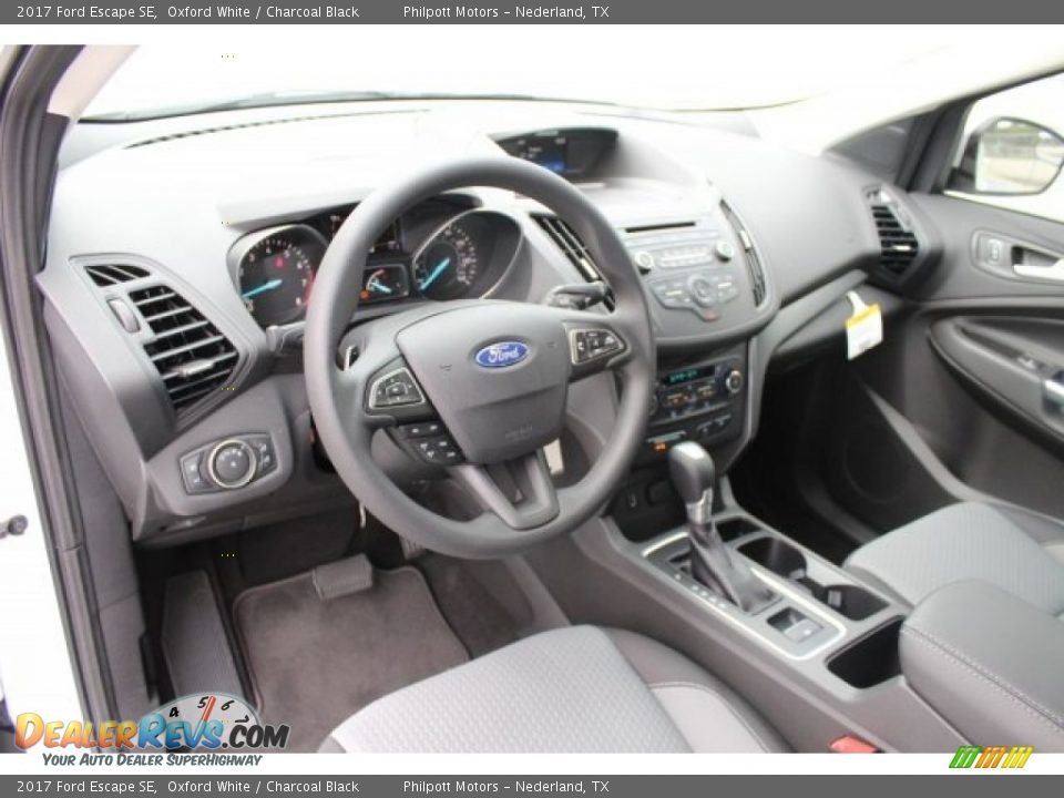 2017 Ford Escape SE Oxford White / Charcoal Black Photo #12