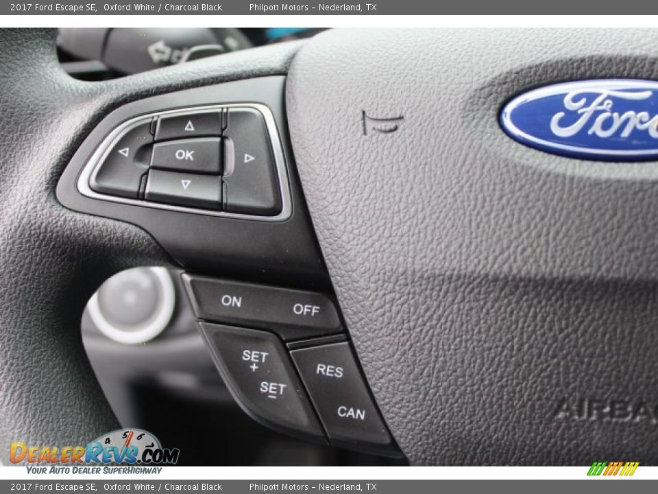2017 Ford Escape SE Oxford White / Charcoal Black Photo #19