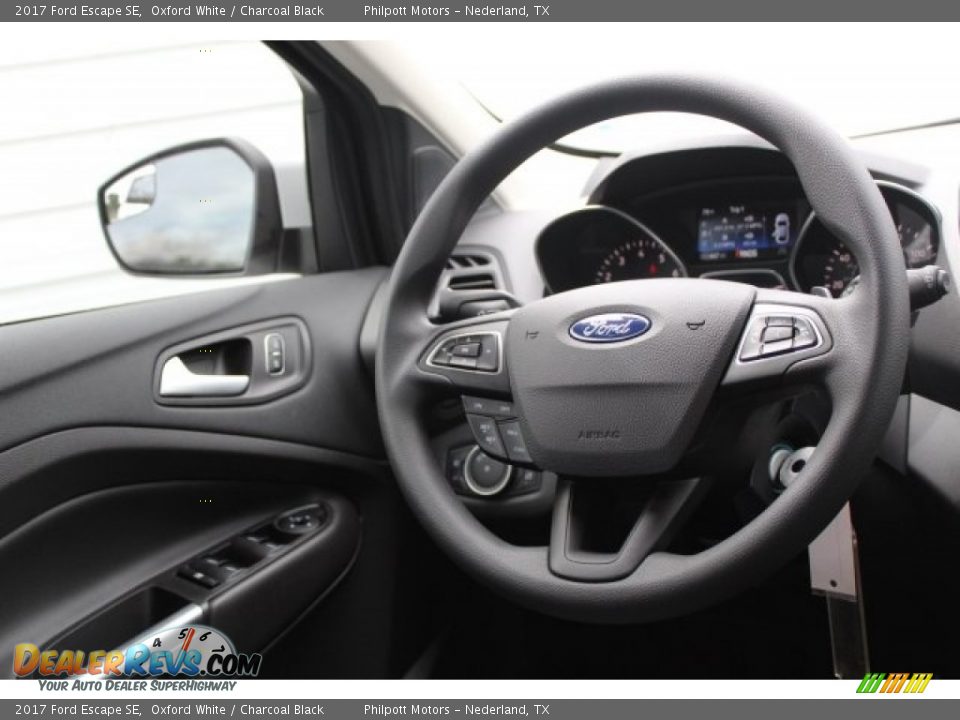 2017 Ford Escape SE Oxford White / Charcoal Black Photo #26