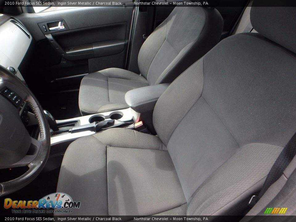 2010 Ford Focus SES Sedan Ingot Silver Metallic / Charcoal Black Photo #8