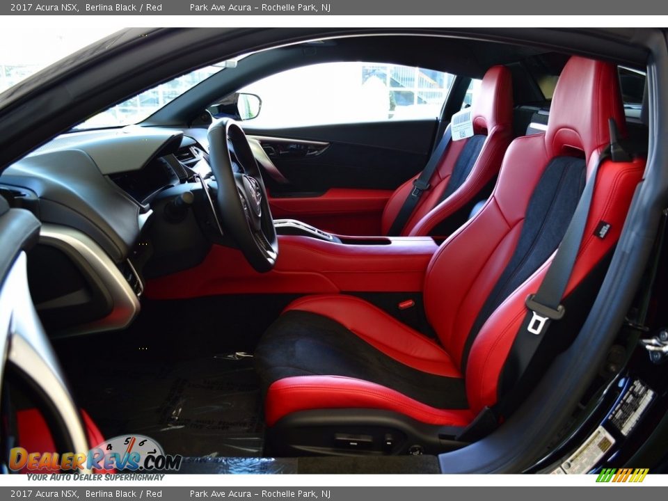 Front Seat of 2017 Acura NSX  Photo #10