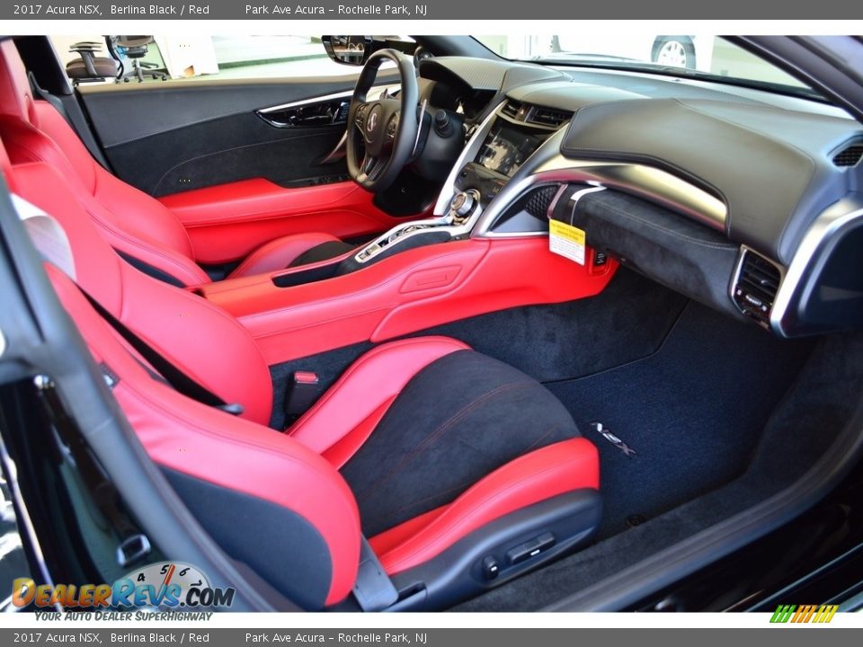 Front Seat of 2017 Acura NSX  Photo #27