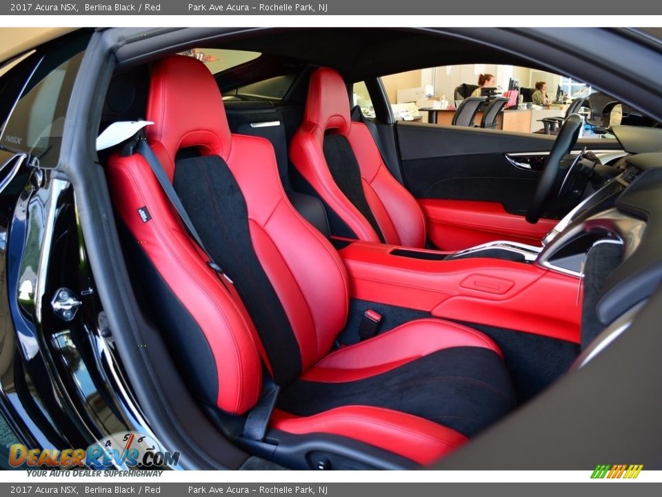 Front Seat of 2017 Acura NSX  Photo #29
