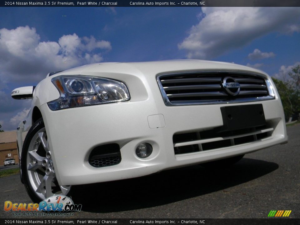 2014 Nissan Maxima 3.5 SV Premium Pearl White / Charcoal Photo #1