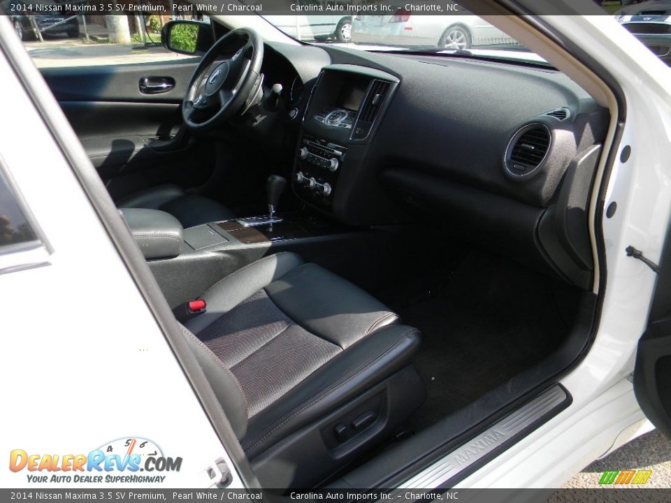 2014 Nissan Maxima 3.5 SV Premium Pearl White / Charcoal Photo #22