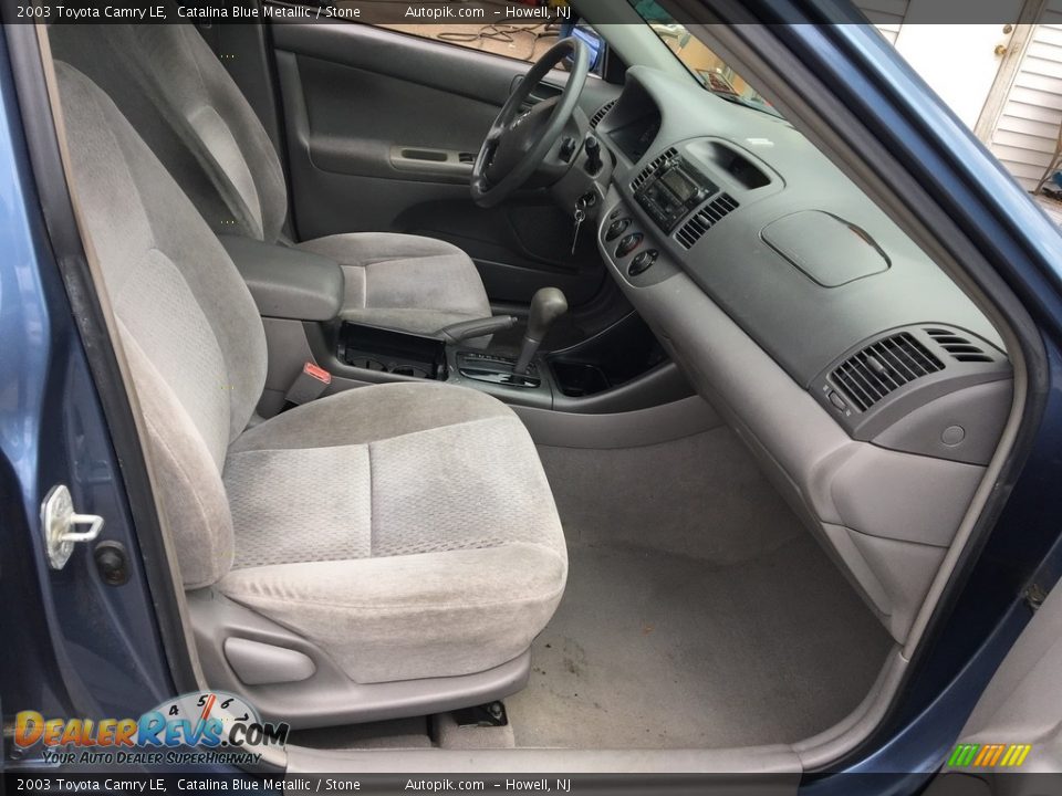 2003 Toyota Camry LE Catalina Blue Metallic / Stone Photo #13