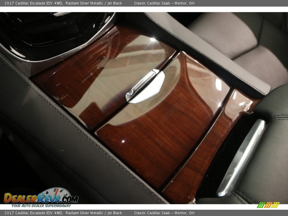 2017 Cadillac Escalade ESV 4WD Radiant Silver Metallic / Jet Black Photo #17