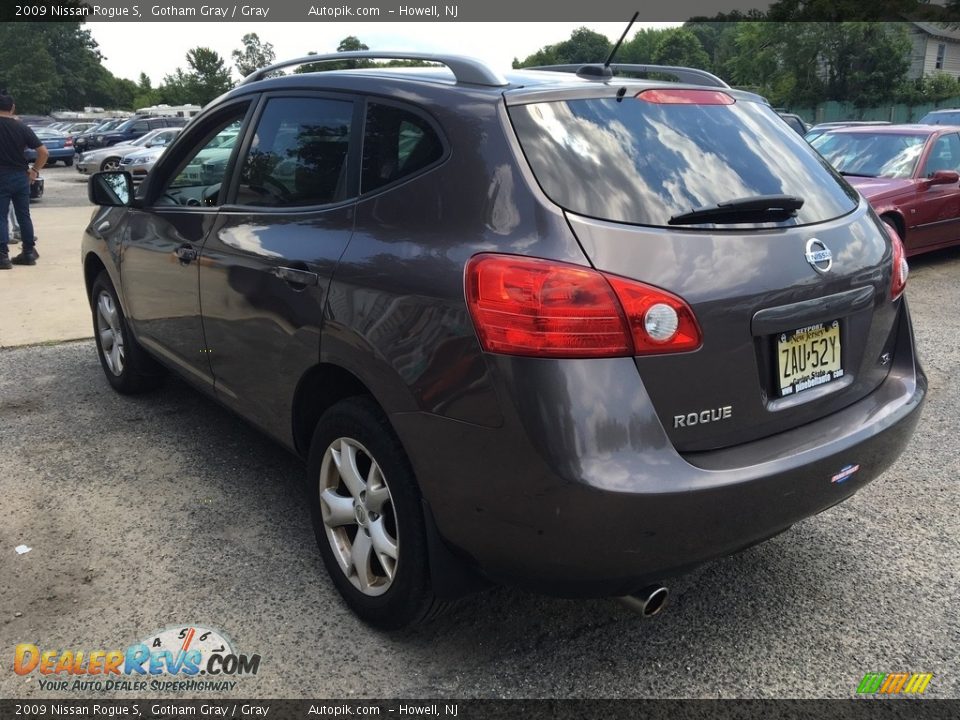 2009 Nissan Rogue S Gotham Gray / Gray Photo #5