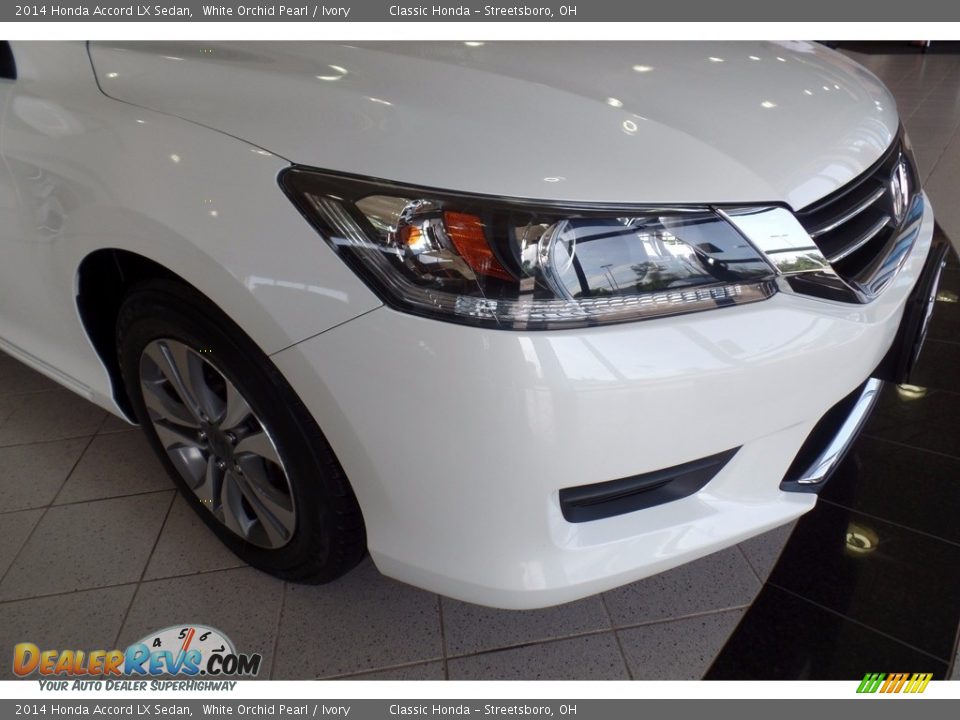 2014 Honda Accord LX Sedan White Orchid Pearl / Ivory Photo #10