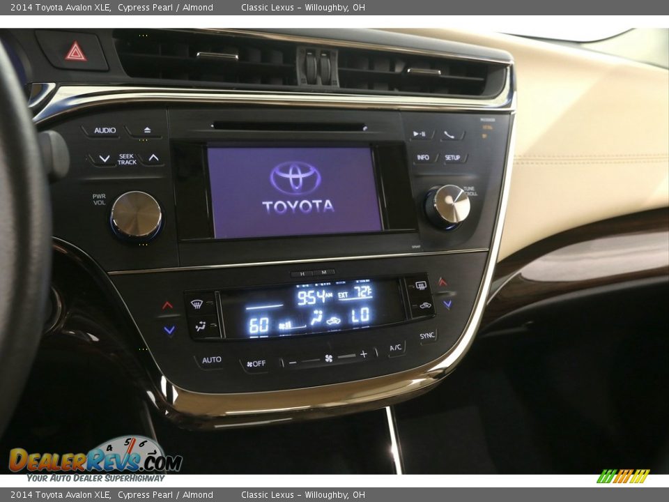 2014 Toyota Avalon XLE Cypress Pearl / Almond Photo #10