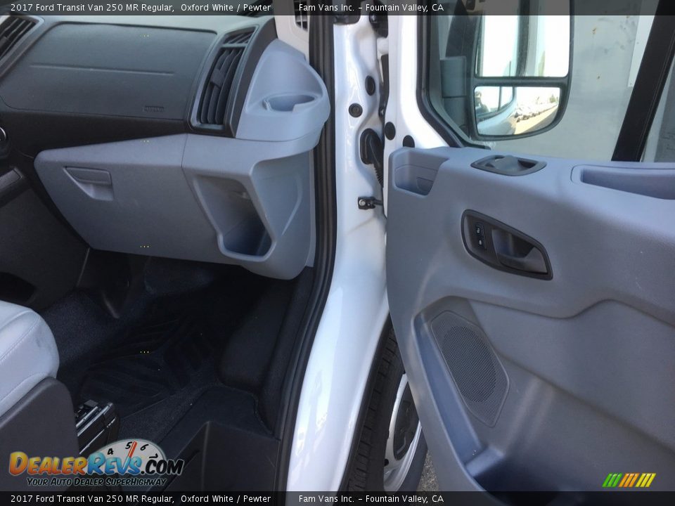 2017 Ford Transit Van 250 MR Regular Oxford White / Pewter Photo #5