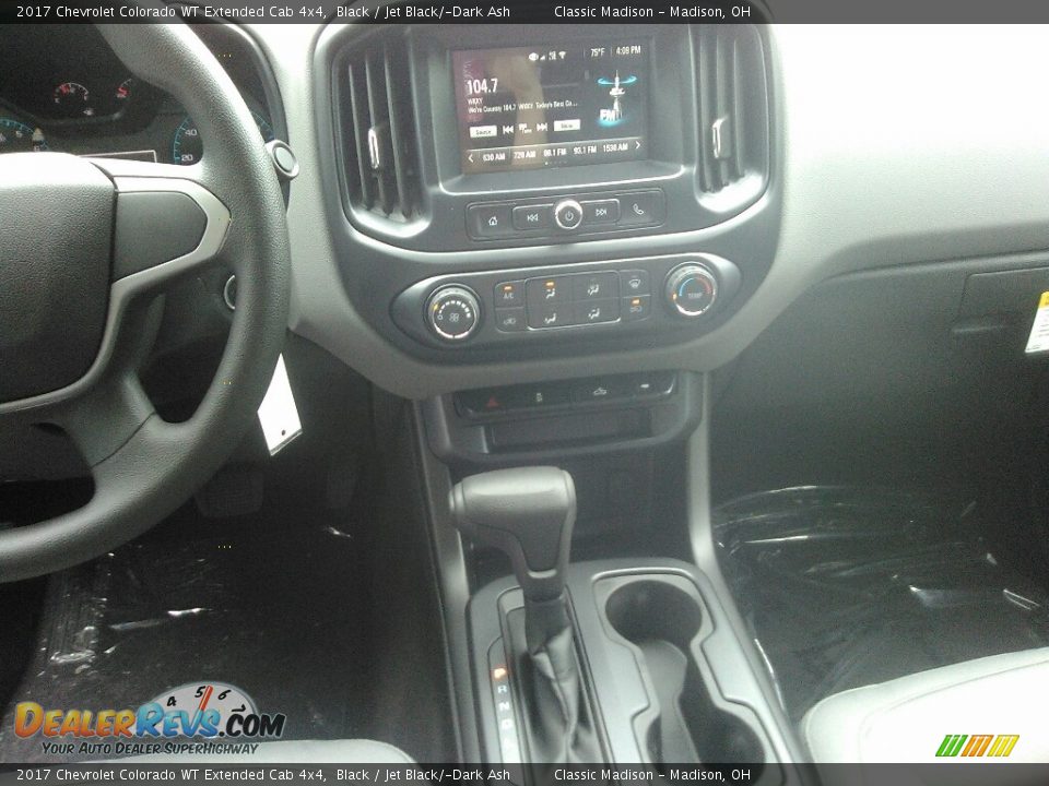 2017 Chevrolet Colorado WT Extended Cab 4x4 Black / Jet Black/­Dark Ash Photo #7