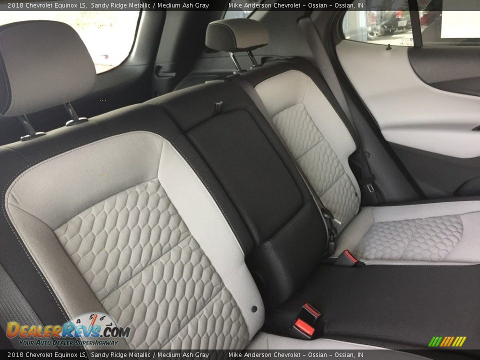 2018 Chevrolet Equinox LS Sandy Ridge Metallic / Medium Ash Gray Photo #7