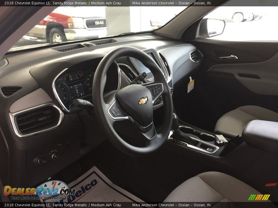 2018 Chevrolet Equinox LS Sandy Ridge Metallic / Medium Ash Gray Photo #18