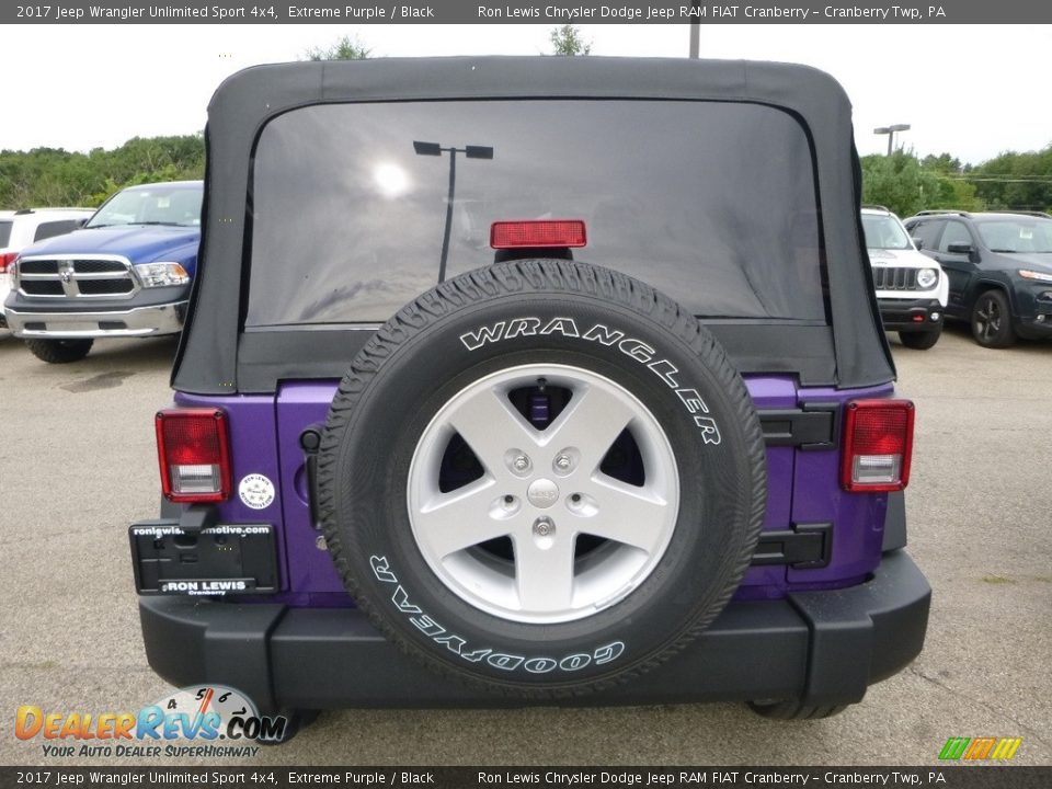 2017 Jeep Wrangler Unlimited Sport 4x4 Extreme Purple / Black Photo #4