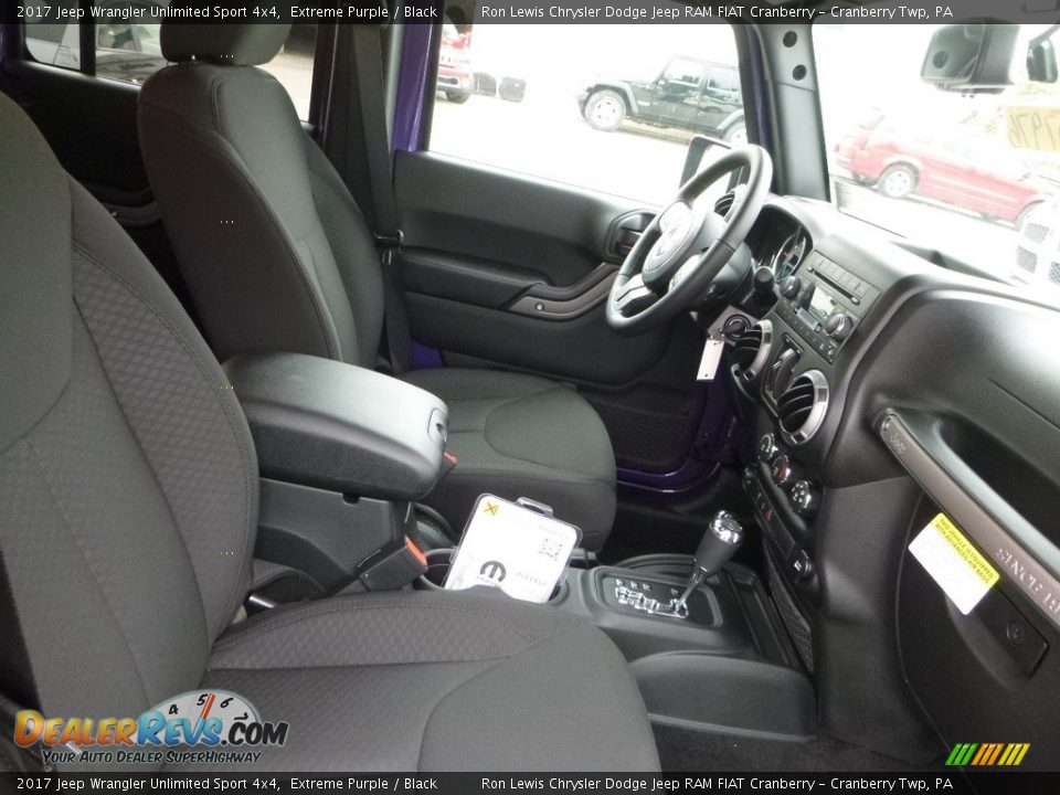 2017 Jeep Wrangler Unlimited Sport 4x4 Extreme Purple / Black Photo #11