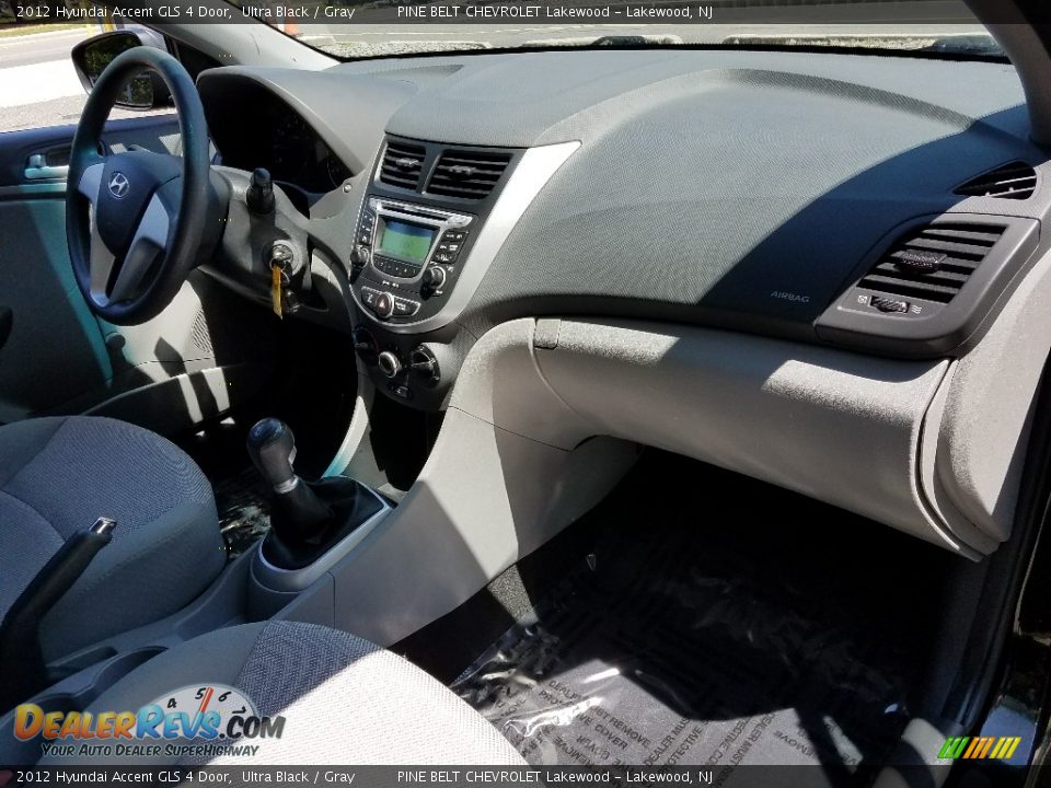 2012 Hyundai Accent GLS 4 Door Ultra Black / Gray Photo #6
