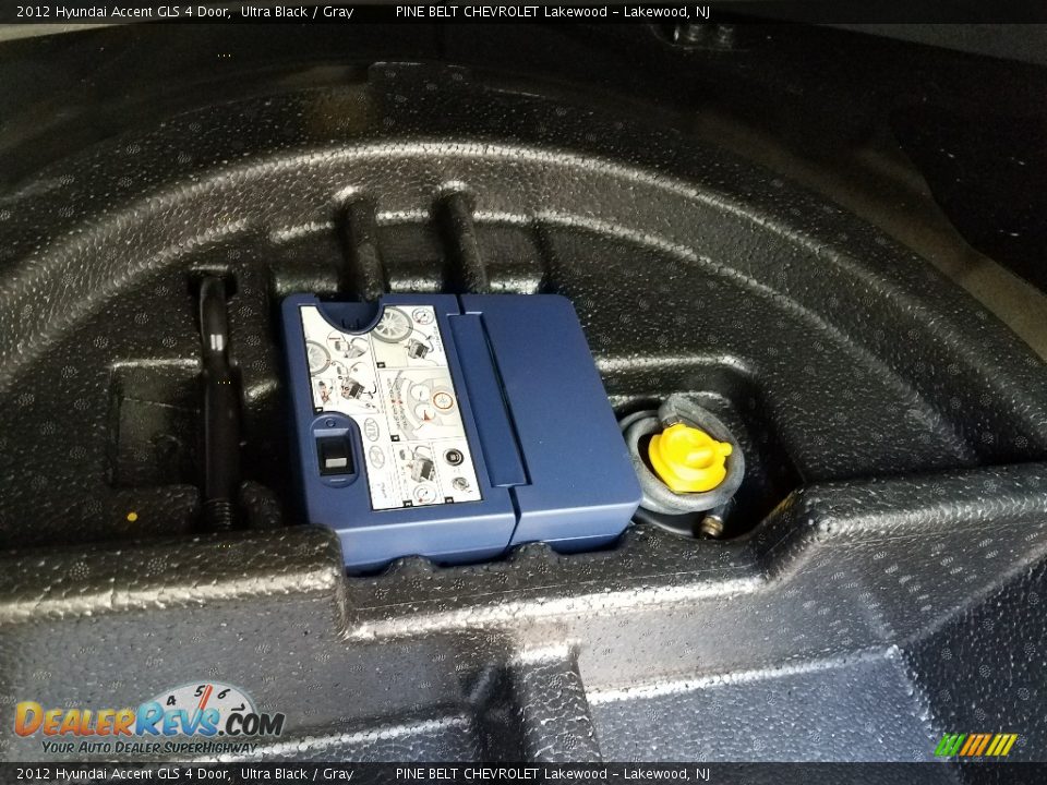 2012 Hyundai Accent GLS 4 Door Ultra Black / Gray Photo #22