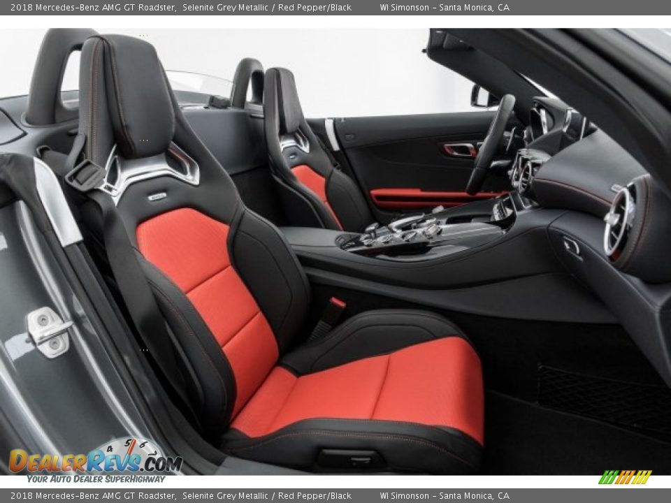 Front Seat of 2018 Mercedes-Benz AMG GT Roadster Photo #6