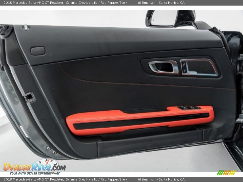 Door Panel of 2018 Mercedes-Benz AMG GT Roadster Photo #25