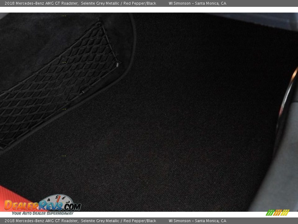 2018 Mercedes-Benz AMG GT Roadster Selenite Grey Metallic / Red Pepper/Black Photo #29