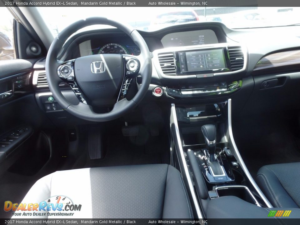 2017 Honda Accord Hybrid EX-L Sedan Mandarin Gold Metallic / Black Photo #15