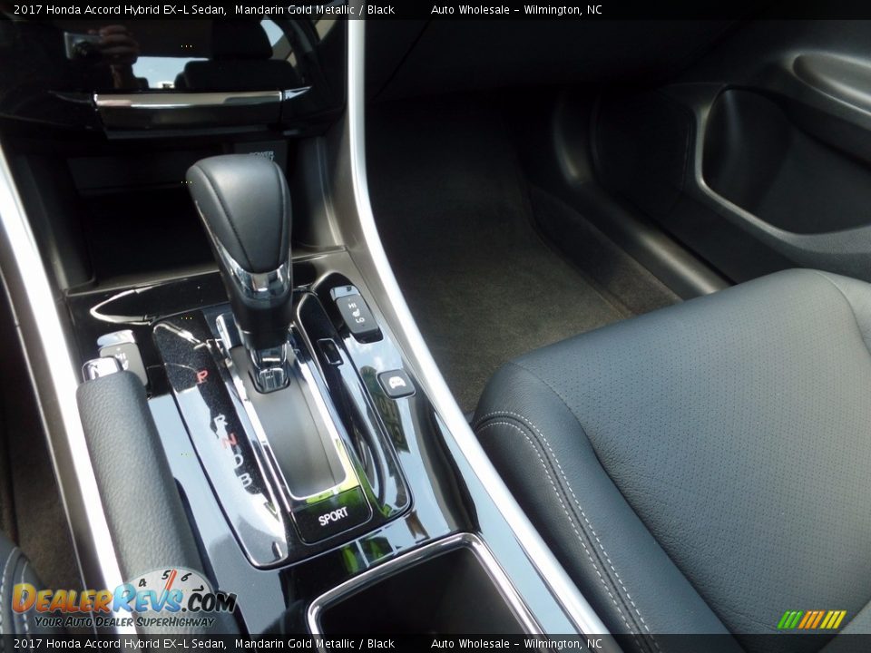 2017 Honda Accord Hybrid EX-L Sedan Mandarin Gold Metallic / Black Photo #19