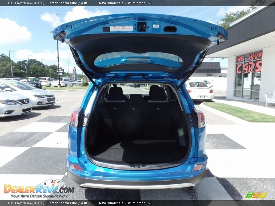 2016 Toyota RAV4 XLE Electric Storm Blue / Ash Photo #5