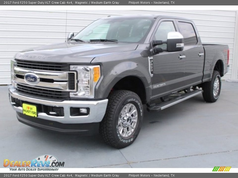 2017 Ford F250 Super Duty XLT Crew Cab 4x4 Magnetic / Medium Earth Gray Photo #3
