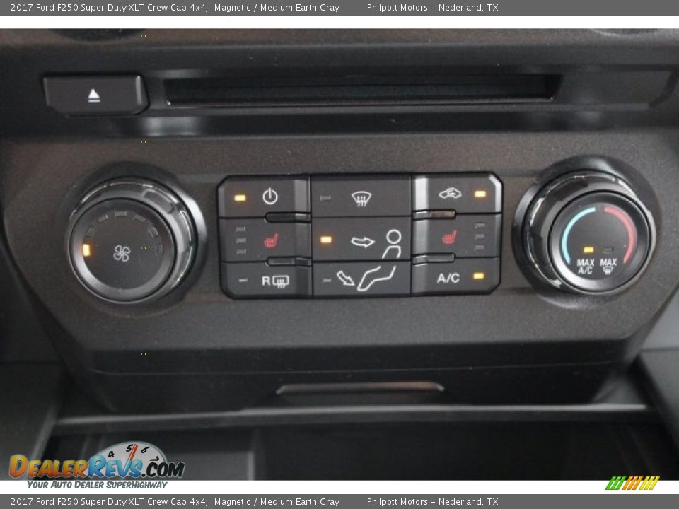 2017 Ford F250 Super Duty XLT Crew Cab 4x4 Magnetic / Medium Earth Gray Photo #15