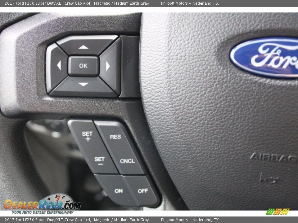 2017 Ford F250 Super Duty XLT Crew Cab 4x4 Magnetic / Medium Earth Gray Photo #19