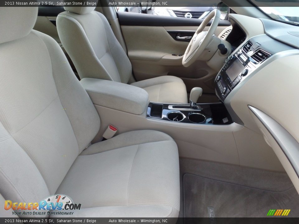 2013 Nissan Altima 2.5 SV Saharan Stone / Beige Photo #13