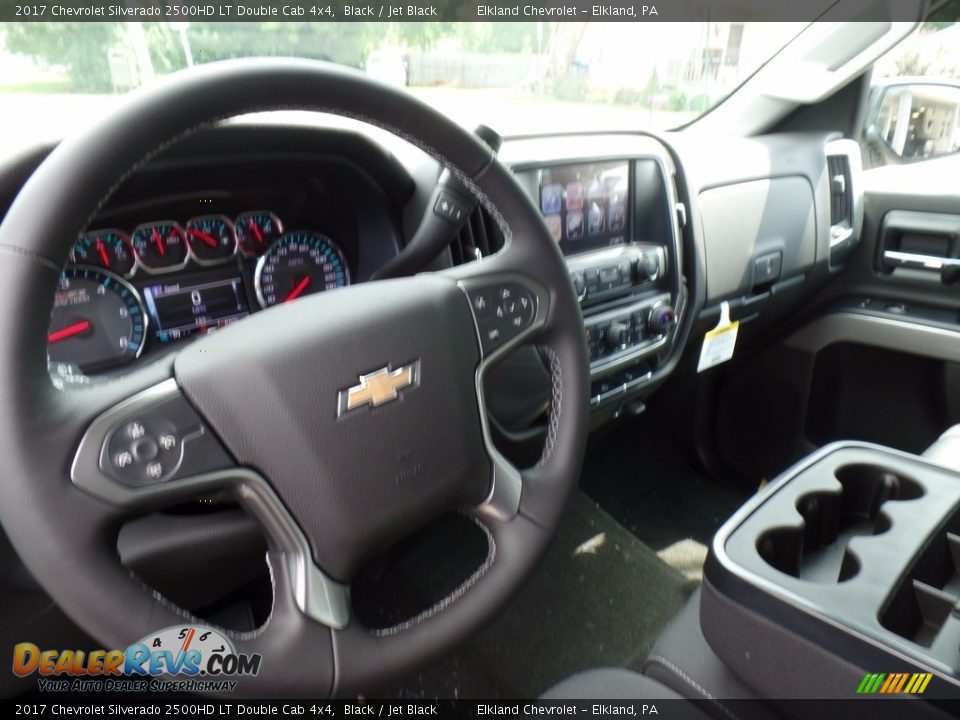 2017 Chevrolet Silverado 2500HD LT Double Cab 4x4 Black / Jet Black Photo #17