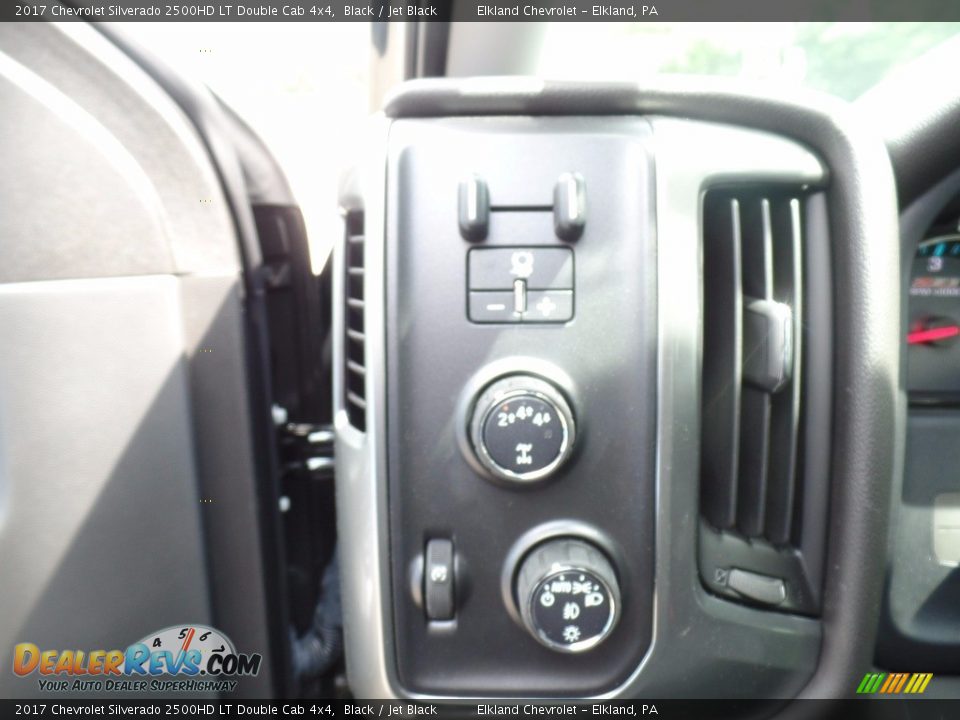 2017 Chevrolet Silverado 2500HD LT Double Cab 4x4 Black / Jet Black Photo #22