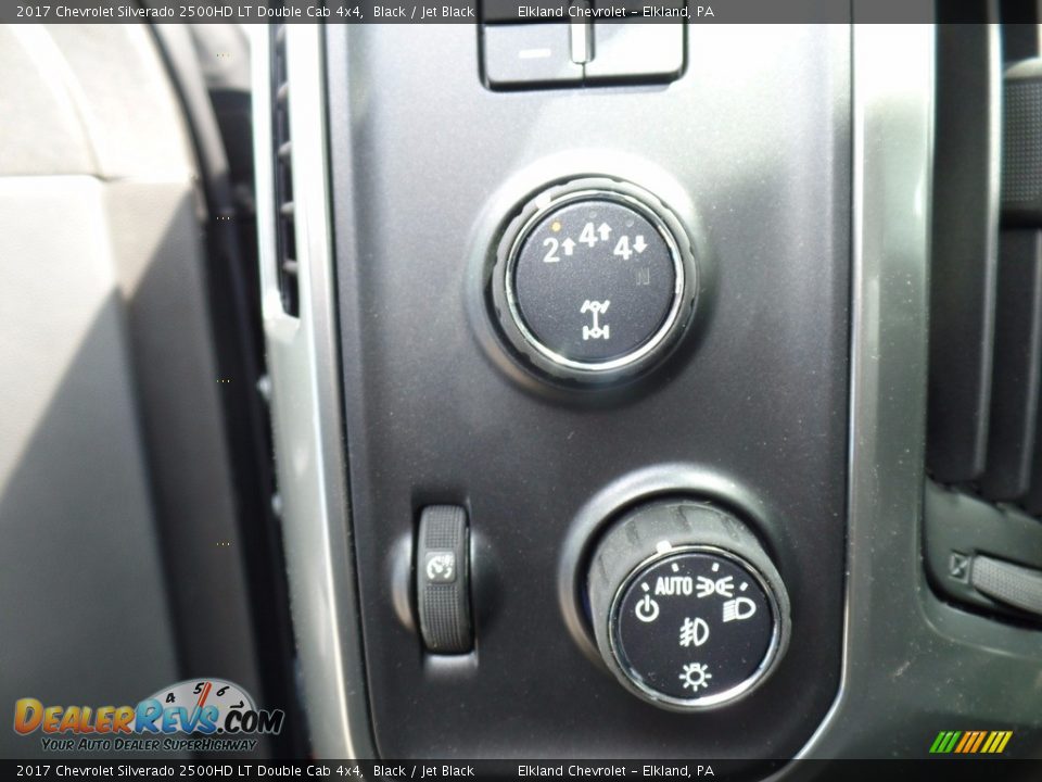 2017 Chevrolet Silverado 2500HD LT Double Cab 4x4 Black / Jet Black Photo #24