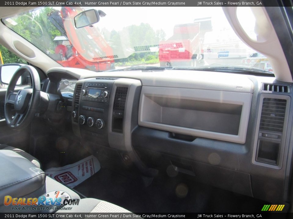2011 Dodge Ram 1500 SLT Crew Cab 4x4 Hunter Green Pearl / Dark Slate Gray/Medium Graystone Photo #14