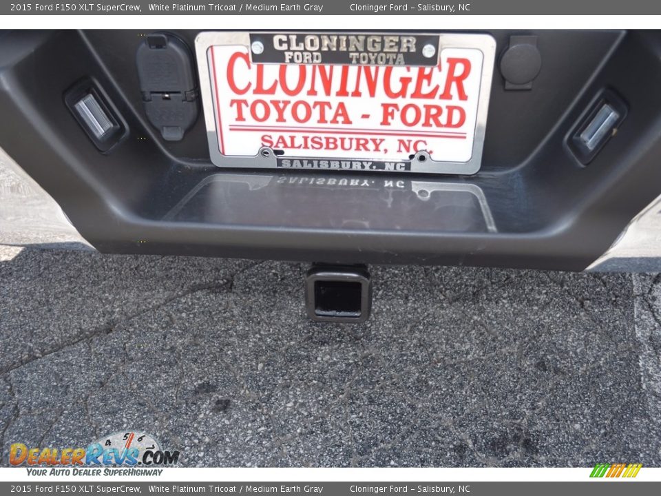 2015 Ford F150 XLT SuperCrew White Platinum Tricoat / Medium Earth Gray Photo #8