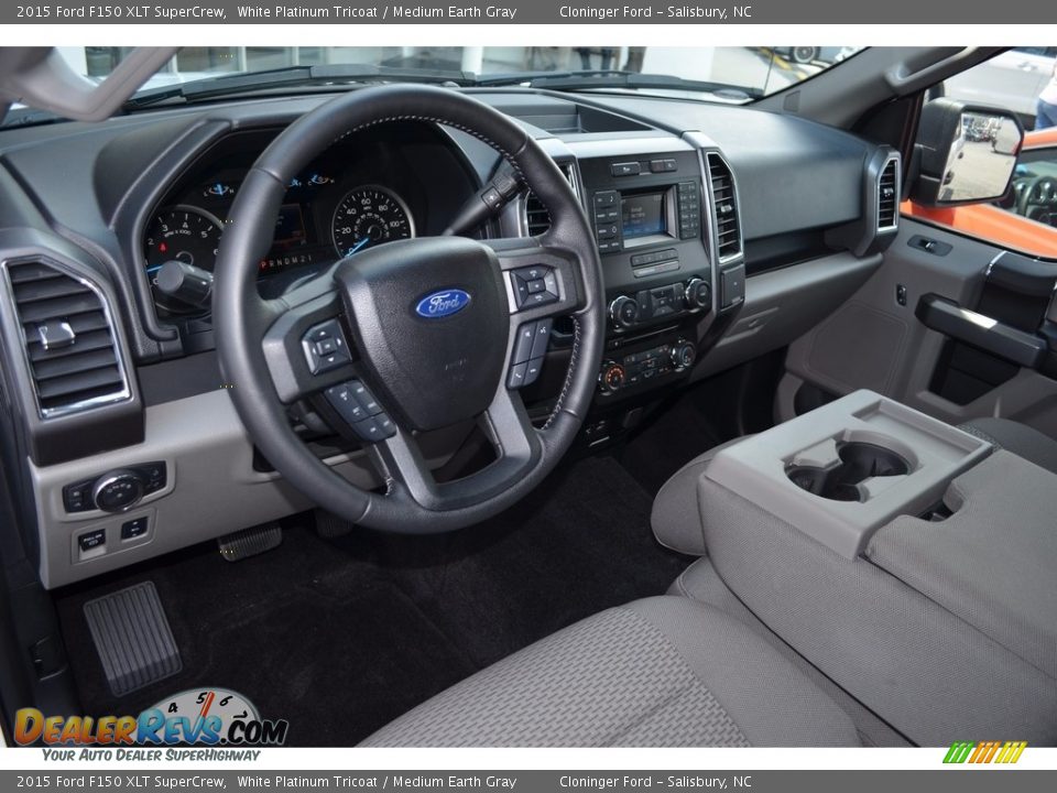 2015 Ford F150 XLT SuperCrew White Platinum Tricoat / Medium Earth Gray Photo #12