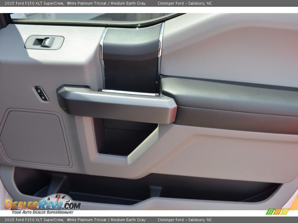 2015 Ford F150 XLT SuperCrew White Platinum Tricoat / Medium Earth Gray Photo #15