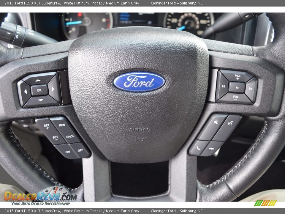 2015 Ford F150 XLT SuperCrew White Platinum Tricoat / Medium Earth Gray Photo #21