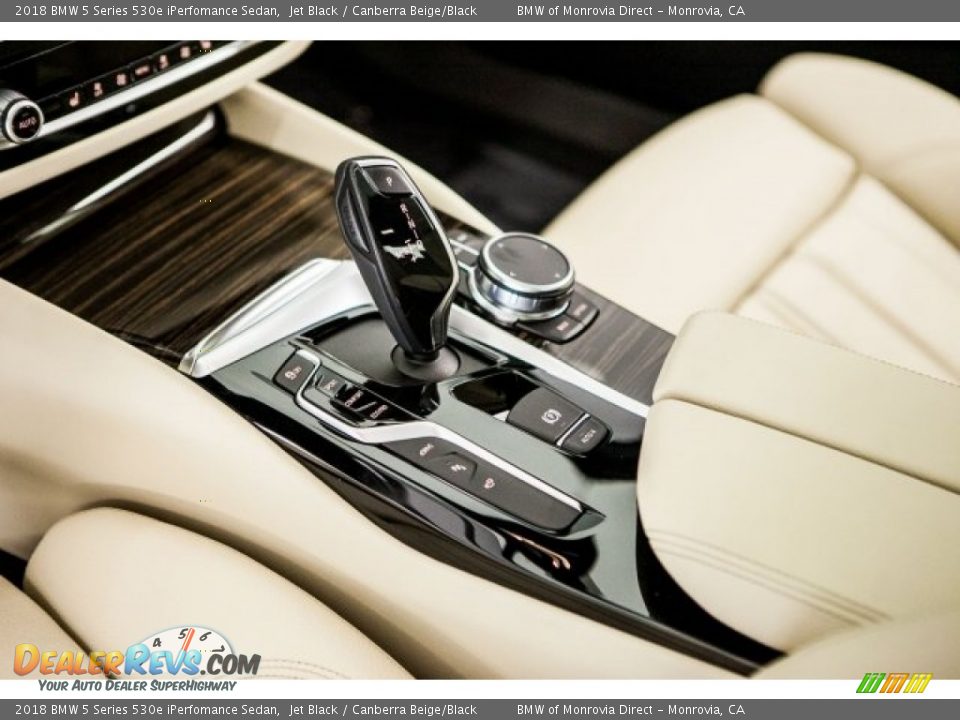 2018 BMW 5 Series 530e iPerfomance Sedan Shifter Photo #7