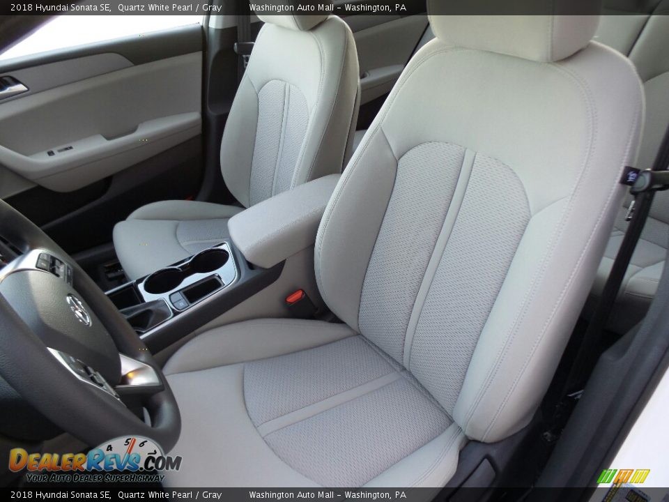 Front Seat of 2018 Hyundai Sonata SE Photo #10