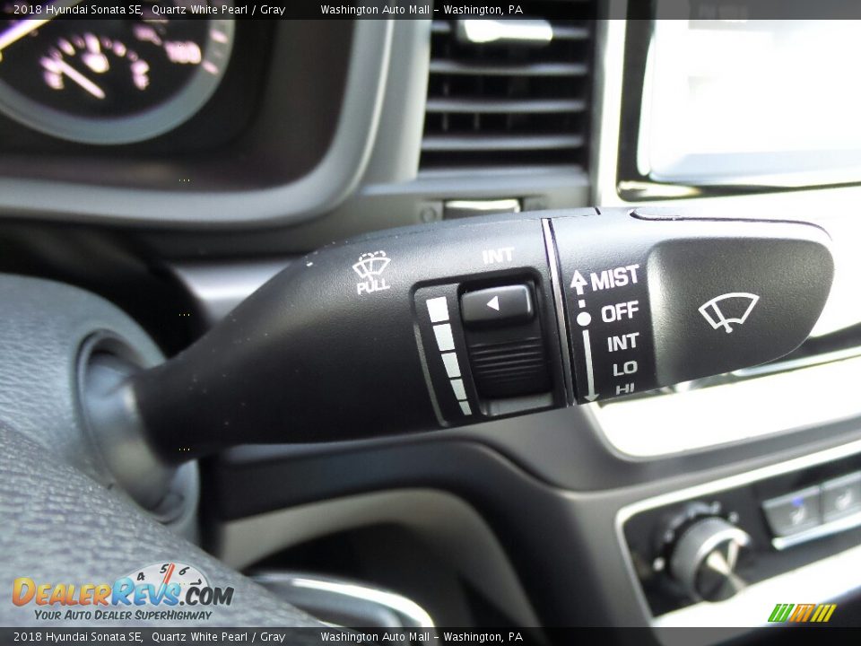 Controls of 2018 Hyundai Sonata SE Photo #26