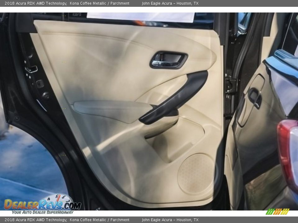 Door Panel of 2018 Acura RDX AWD Technology Photo #16